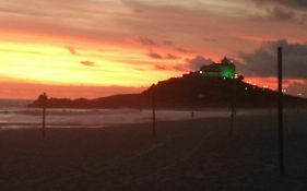 Saquarema Itauna em frente a praia